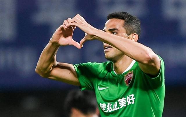 携手元敏诚反戈 张外龙：卡尔德克是中国球员榜样